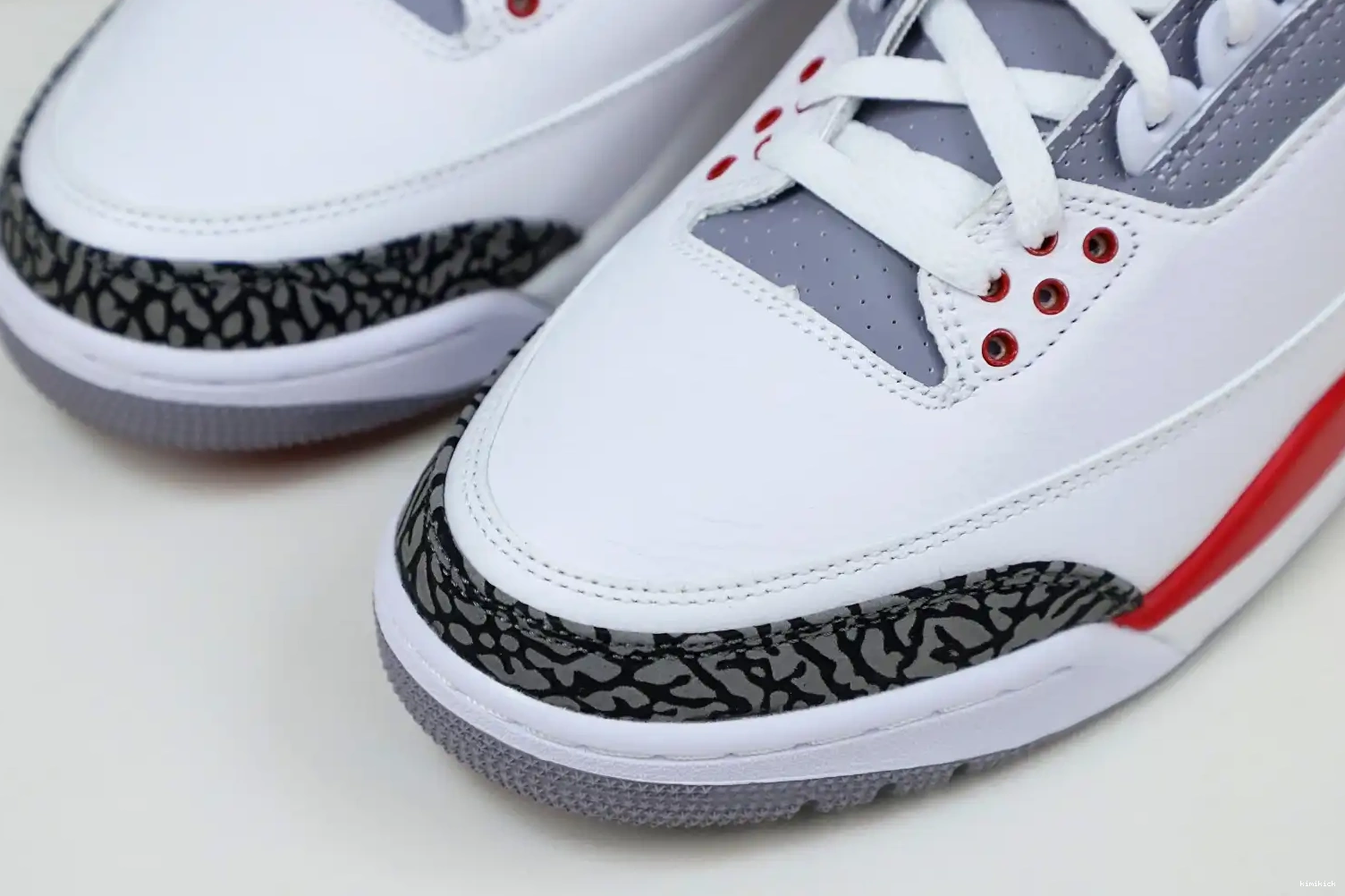AIR 3RETRO JORDAN Kimikick 0502